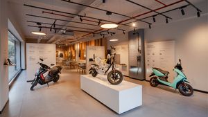 Ather Energy Inaugurates A New Retail Outlet In Ahmedabad: Here's Everything You Need To know!