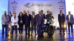 IMOTY 2021: All-New Royal Enfield Meteor 350 Wins The 2021 Indian Bike Of The Year Award