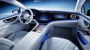 Mercedes-Benz EQS Interiors Revealed Ahead Of Launch: Hyperscreen Royalty!