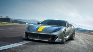 Ferrari Unveiled The 812 Superfast Limited Edition: Packs In More Power! 