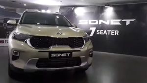 2021 Kia Sonet 7-Seater Revealed: Global Debut In Indonesia; Manufactured In India