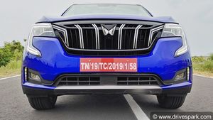 Here Is An Interesting Comparison: MG Hector Vs Mahindra XUV700