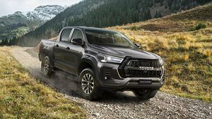 Toyota Hilux Bookings Stopped Temporarily: Is High Demand The Cause?