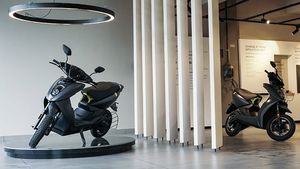 Electric Two-Wheeler Sales Up By A Massive 370% - Hero Electric Leads As Ola Closes In