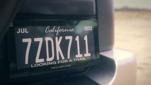 Digital Number Plates - Here's What They Can Do 