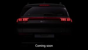Kia Sonet X Line Teased Again - Launch Soon