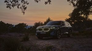 BMW XM Hybrid SUV Revealed With 644bhp On Tap - First Bespoke M Car Since M1 Supercar