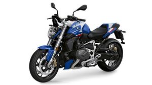 2023 BMW R 1250 R Revealed - Gets More Kit