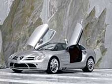 15 ಲಕ್ಷಕ್ಕೆ ಮರ್ಸಿಡಿಸ್ ಕಾರು ನಂಬಿದ್ರೆ ನಂಬಿ!