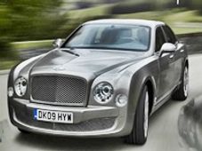 ದೇಶದ ರಸ್ತೆಗೆ 1.9 ಕೋಟಿ ರೂಪಾಯಿಯ ಬೆಂಟ್ಲಿ ಕಾರು