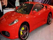 ಫೆರಾರಿ ತದ್ರೂಪಿ ಕಾರು: ಟೊಯೊಟಾ ಕಾರಿಗೆ ಹೊಸ ವೇಷ!