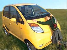 ನಮ್ಮ ನ್ಯಾನೊ ಕಾರು ಶ್ರೀಲಂಕಾದಲ್ಲಿ ಟ್ಯಾಕ್ಸಿ!