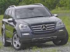 ಬೆಂಝ್ ಕಾರಿಗೆ ಓಮ್ನಿ ನಂಬರ್ ಪ್ಲೇಟ್ ಹಾಕಿದ ಭೂಪ