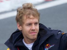 ಫಾರ್ಮುಲಾ ಒನ್: ವಿಕ್ಟರಿ ಪಡೆದ ಸೆಬಸ್ಟಿಯನ್ ವಿಟ್ಟೆಲ್