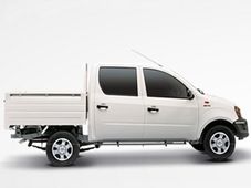 ಮಹೀಂದ್ರ ಜಿನಿಯೊ ಡಬಲ್ ಕ್ಯಾಬ್ ಪಿಕಪ್ ರಸ್ತೆಗೆ