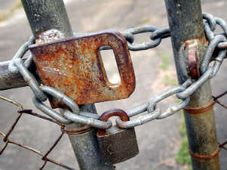 ಬೆಂಗಳೂರು ಘಟಕಕ್ಕೆ ಬಾಗಿಲು ಹಾಕಿ ಕೂತ ಬಾಷ್