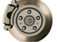 ನಿಮ್ಮ ಕಾರಿನಲ್ಲಿ ಎಬಿಎಸ್ ಯಾಕಿರಬೇಕು?