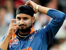 ಹಮ್ಮರ್ ಹಮ್ಮೀರ ಸ್ಪಿನ್ ಮಾಂತ್ರಿಕ ಹರ್ಭಜನ್ ಸಿಂಗ್