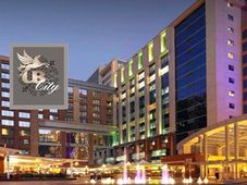 ಬೆಂಗ್ಳೂರು ಯುಬಿ ಸಿಟಿ ಮಾಲ್ನಲ್ಲಿ ಬೆಂಝ್ ಟ್ರೆಂಡ್ಜ್