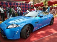 ಜಾಗ್ವಾರ್ ಎಕ್ಸ್ ಜೆಆರ್: ಒಲವಿನ ದೊರೆಗೆ ಪ್ರೇಮದ ಉಡುಗೊರೆ