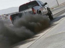 ಹೊಗೆ ಸೂಸುವ ವಾಹನಗಳಿಗೆ ಹೊಗೆ ಹಾಕುವತ್ತ ಸರಕಾರ