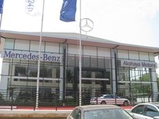 ಬೆಂಗಳೂರಿನಲ್ಲಿ ಬೆಂಝ್ ಬೃಹತ್ ಶೋರೂಂ ಶುಭಾರಂಭ