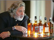 ಮಲ್ಯಗೆ ಮುಗಿಯದ ಸಂಕಷ್ಟ, ಹತ್ತು ಲಕ್ಷ ಡಾಲರ್ ದಂಡ