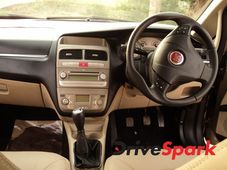 2012 ಫಿಯೆಟ್ ಲೀನಿಯಾ ಡೀಸೆಲ್: ಸಂಪೂರ್ಣ ವಿಮರ್ಶೆ