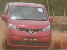 ಫಸ್ಟ್ ಡ್ರೈವ್: ನಿಸ್ಸಾನ್ ಇವಾಲಿಯಾ ಎಂಪಿವಿ