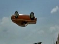 ಜೇಮ್ಸ್ ಬಾಂಡ್ ಆಸ್ಟನ್ ಮಾರ್ಟಿನ್ ಕಾರು ಹರಾಜು