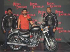 ಬುಲೆಟ್ ರಾಜ ರಾಯಲ್ ಎನ್‌ಫೀಲ್ಡ್ ಥಂಡರ್‌ಬರ್ಡ್ ಆಗಮನ