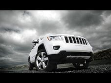 ಸೈಡ್ ಪ್ಲೀಸ್; ಜೀಪ್ ಬರುತ್ತಿದೆ ಜೀಪ್