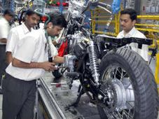 50 ದಿನಗಳ ಬಜಾಜ್ ಚಕನ್ ಕಾರ್ಮಿಕರ ಮುಷ್ಕರ ಹಿಂತೆಗೆತ