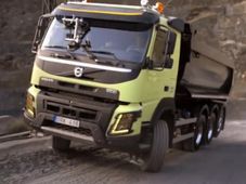 15 ಟನ್ ಭಾರದ ವೋಲ್ವೋ ಟ್ರಕ್ ಓಡಿಸಿದ ಇಲಿಮರಿ