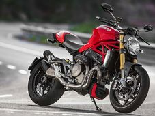 ಮಿಲಾನ್‌ನಲ್ಲಿ ಡುಕಾಟಿ ಮಾನ್ಸ್ಟರ್ ಸ್ಟೈಲಿಷ್ ಡೆಬ್ಯುಟ್