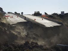 ಮೆಕ್ಸಿಕೊದಲ್ಲಿ ಭೂಕಂಪ ಸೃಷ್ಟಿಸಿದ ಅವಾಂತರವಿದು!