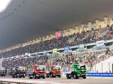 ದೇಶದ ಮೊಟ್ಟ ಮೊದಲ ಟ್ರಕ್ ರೇಸ್