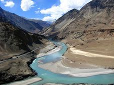 ಸೈಕಲ್ ರಿಕ್ಷಾದಲ್ಲೇ ಲಡಾಕ್ ಕಣಿವೆ ಏರಲಿರುವ 'ರಿಕ್ಷಾವಾಲಾ'