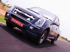 'ಹುಡ್ ಹುಡ್' ಪರಿಹಾರ ಕಾರ್ಯಾಚರಣೆಗೆ ಸಹಾಯಹಸ್ತ ಚಾಚಿದ ಇಸುಝು