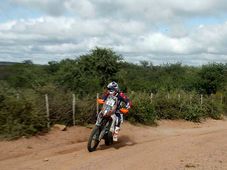 2015 ಡಕಾರ್ ರಾಲಿ; ಫಿನಿಶಿಂಗ್ ಪಾಯಿಂಟ್ ಸನಿಹದಲ್ಲಿ ಸಂತೋಷ್