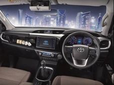 2016 ಟೊಯೊಟಾ ಇನ್ನೋವಾ ಆಕರ್ಷಕ ಒಳಮೈ ನೋಡಿದ್ರಾ ?