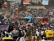 ಹದೆಗೆಟ್ಟ ಬೆಂಗಳೂರು ಟ್ರಾಫಿಕ್ ನಿಯಂತ್ರಿಸಲು 'ಜಾಣ ಟ್ರಾಫಿಕ್ ಸಿಗ್ನಲ್ ವ್ಯವಸ್ಥೆ'