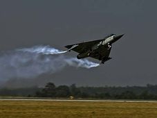 ಚೀನಾ ನೆರವಿನೊಂದಿಗೆ ಪಾಕ್ ಮಾಸ್ಟರ್ ಪ್ಲಾನ್‌ಗೆ ಭಾರತದ 'ತೇಜಸ್' ಖಡಕ್ ಜವಾಬ್