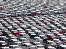 ನೋಟು ಎಫೆಕ್ಟ್; ವಾಹನ ಮಾರಾಟ, ಉತ್ಪಾದನೆ ಕುಂಠಿತ