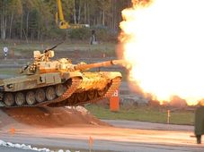 ಪಾಕ್ ಭೀತಿಗೆ ರಷ್ಯಾ ಅಭಯಹಸ್ತ; ರಾತ್ರಿ ಕಾಲದಲ್ಲೂ ತೀಕ್ಷ್ಣ ಪ್ರಹಾರ ನೀಡುವ ಯುದ್ಧ ಟ್ಯಾಂಕರ್ ಭಾರತಕ್ಕೆ