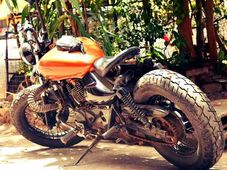 ಕಸ್ಟಮ್ ಚಾಪರ್ ಆರ್ನಿಥಾಪ್ಟರ್ ಮೋಟೋ ವಿನ್ಯಾಸ; ಬೈಕ್ ಹೆಸರು ತಿಳಿದರೆ ಆದೀತು ಅಚ್ಚರಿ..!