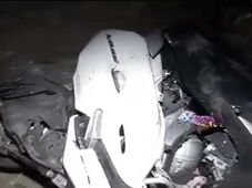 ಬೆಂಝ್ ಕಾರಿನ ಹೊಡೆತಕ್ಕೆ ಅಪ್ಪಚ್ಚಿ ಆಯ್ತು ಆಕ್ಟಿವಾ: 17 ವರ್ಷದ ಯುವಕ ಸಾವು