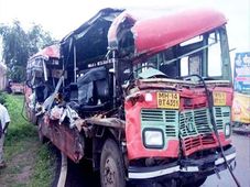 ಬಸ್ ಮತ್ತು ಟೆಂಪೋ ನಡುವೆ ಭೀಕರ ರಸ್ತೆ ಅಪಘಾತ; 9 ಮಂದಿ ಸಾವು