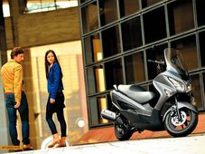 ಭಾರತೀಯ ಗ್ರಾಹಕರನ್ನು ಮೋಡಿ ಮಾಡಲಿದೆ ಸುಜುಕಿ ಹೊಸ ಸ್ಕೂಟರ್ ಬರ್ಗಮನ್ ಸ್ಟ್ರೀಟ್..!!