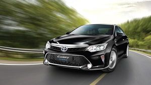 ಭಾರತದಲ್ಲಿ ಬಿಡಗಡೆಗೊಂಡ ಟೊಯೊಟಾ ಕ್ಯಾಮ್ರಿ ಹೈಬ್ರಿಡ್ ಕಾರಿನ ವಿಶೇಷತೆ ಏನು.?